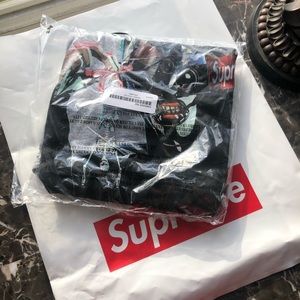 SS19 Supreme Creeper Tee